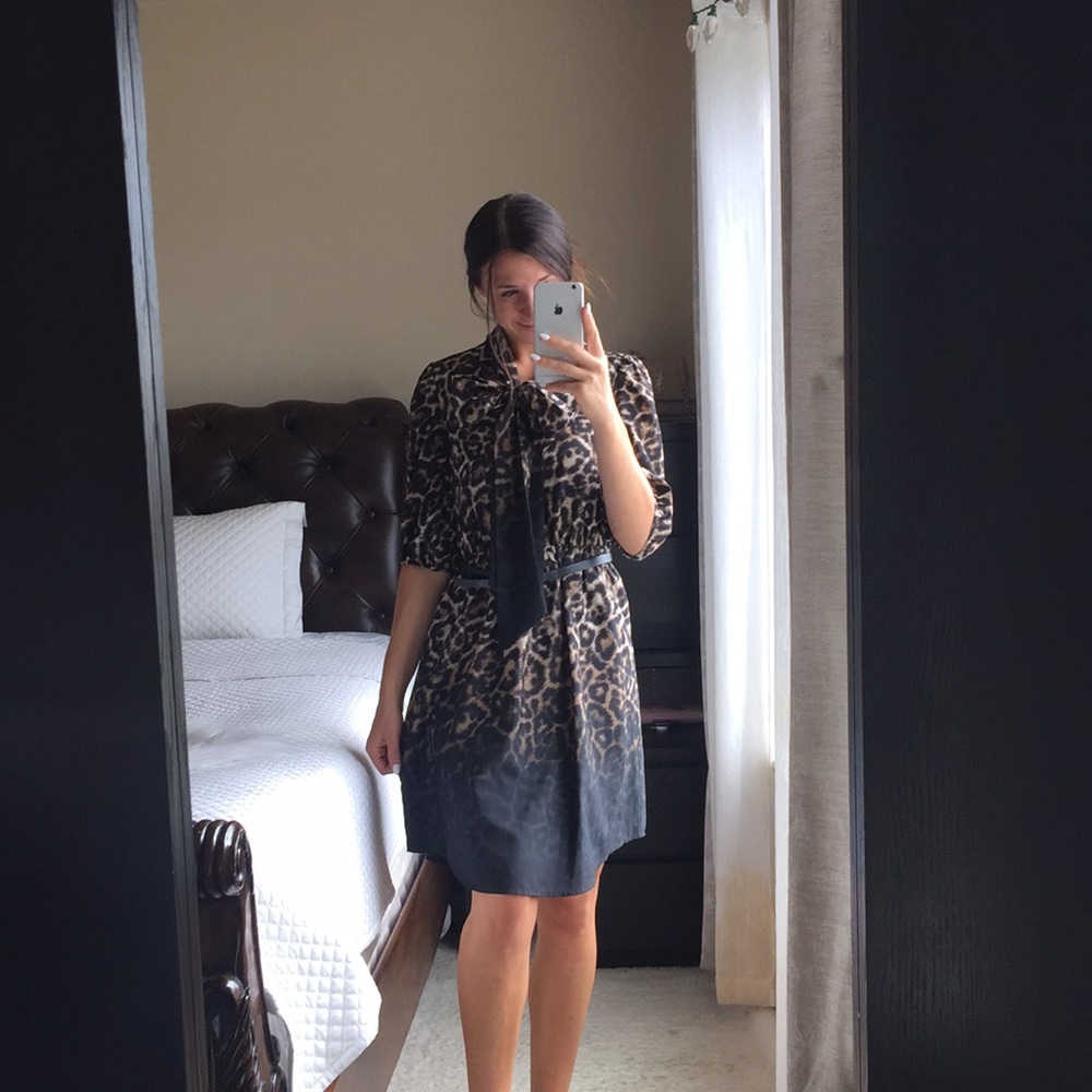Vince Camuto. Leopard print dress - Picture 3 of 9